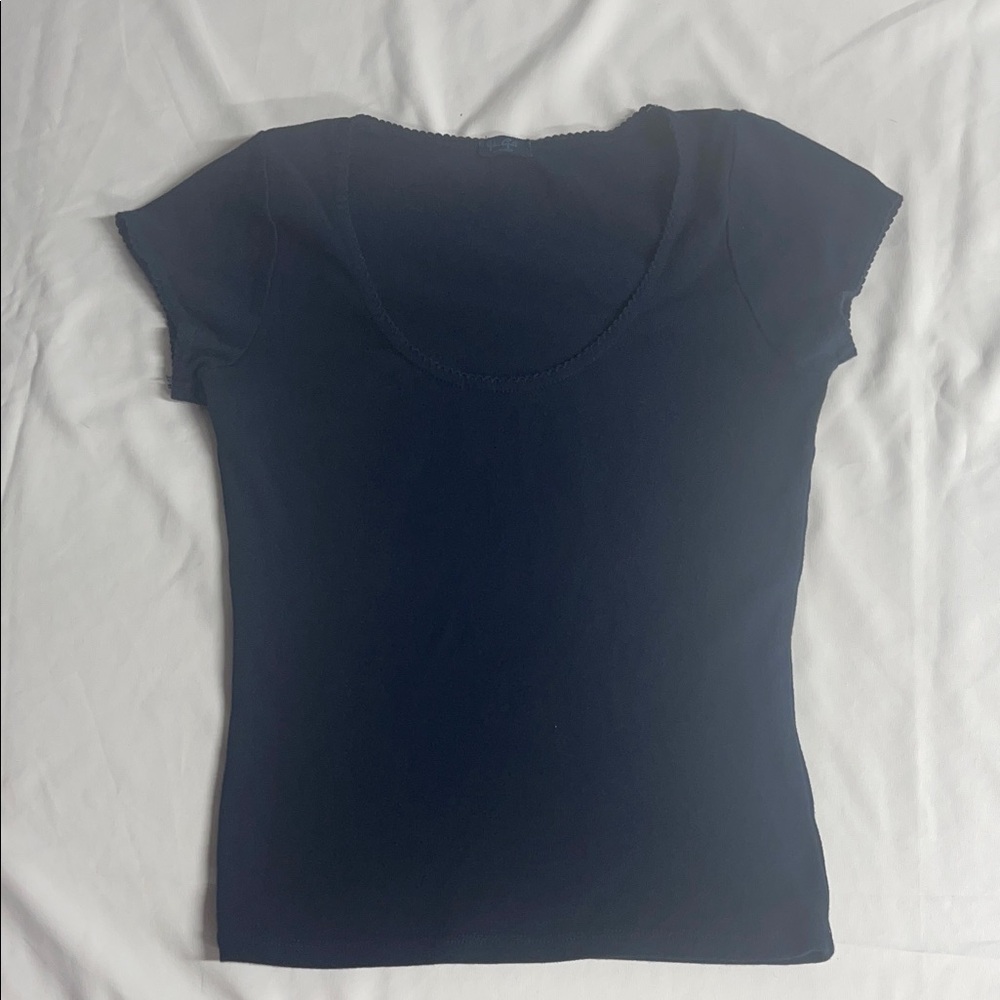 Brandy Melville Scoopneck Tee with scalloped neckline and sleeves